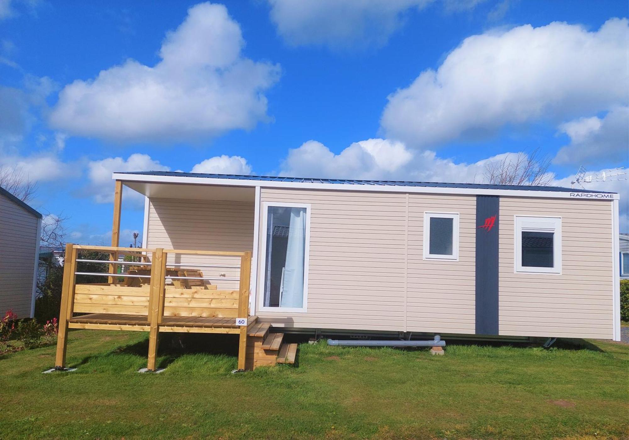 Camping Le Clos De Balleroy Esterno foto
